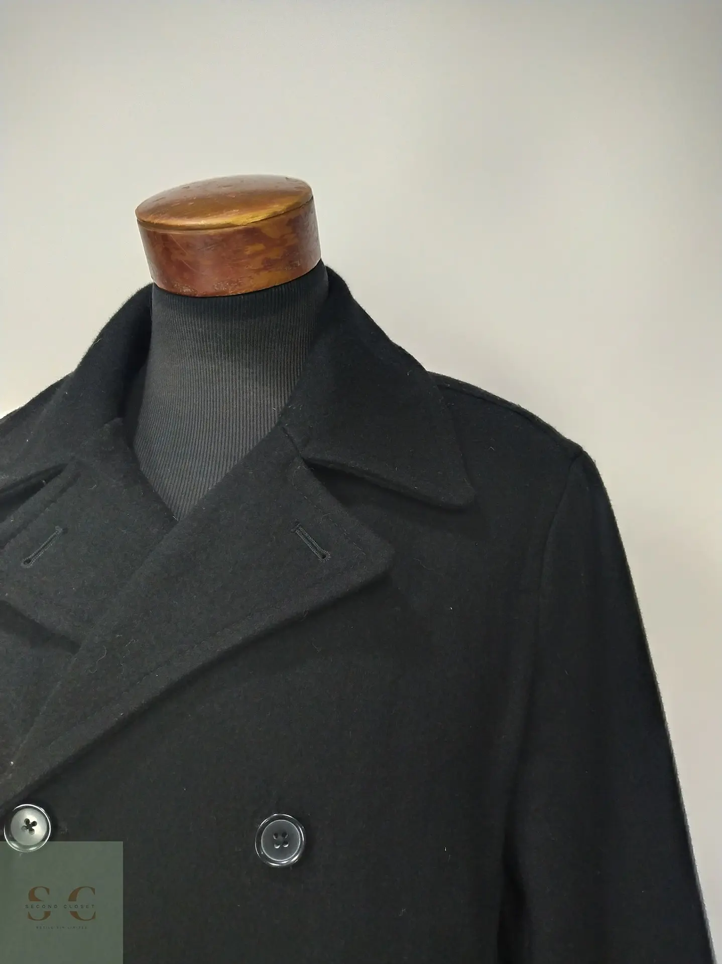 Abrigo Cruzado Peacoat en Paño de Lana Negro Talla ML 4