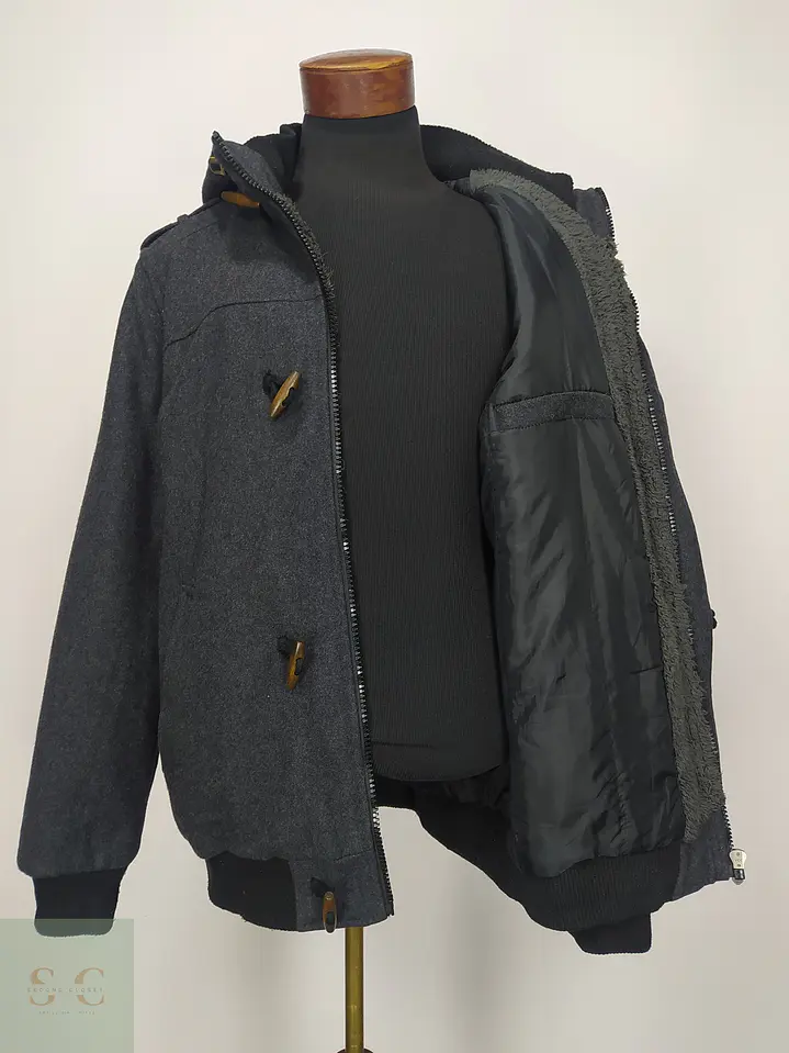 Chaqueta de Paño Gris Plomo con Capucha y Alamares Talla ML 8