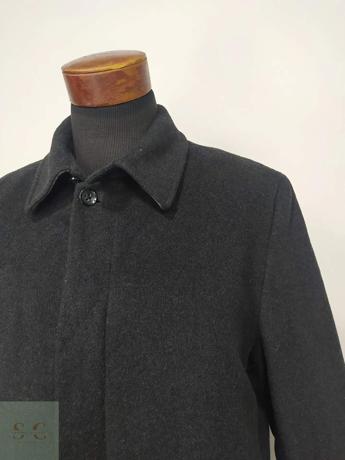 Abrigo de Paño Gris Marengo con Botonadura Oculta Banana Republic Talla L 4