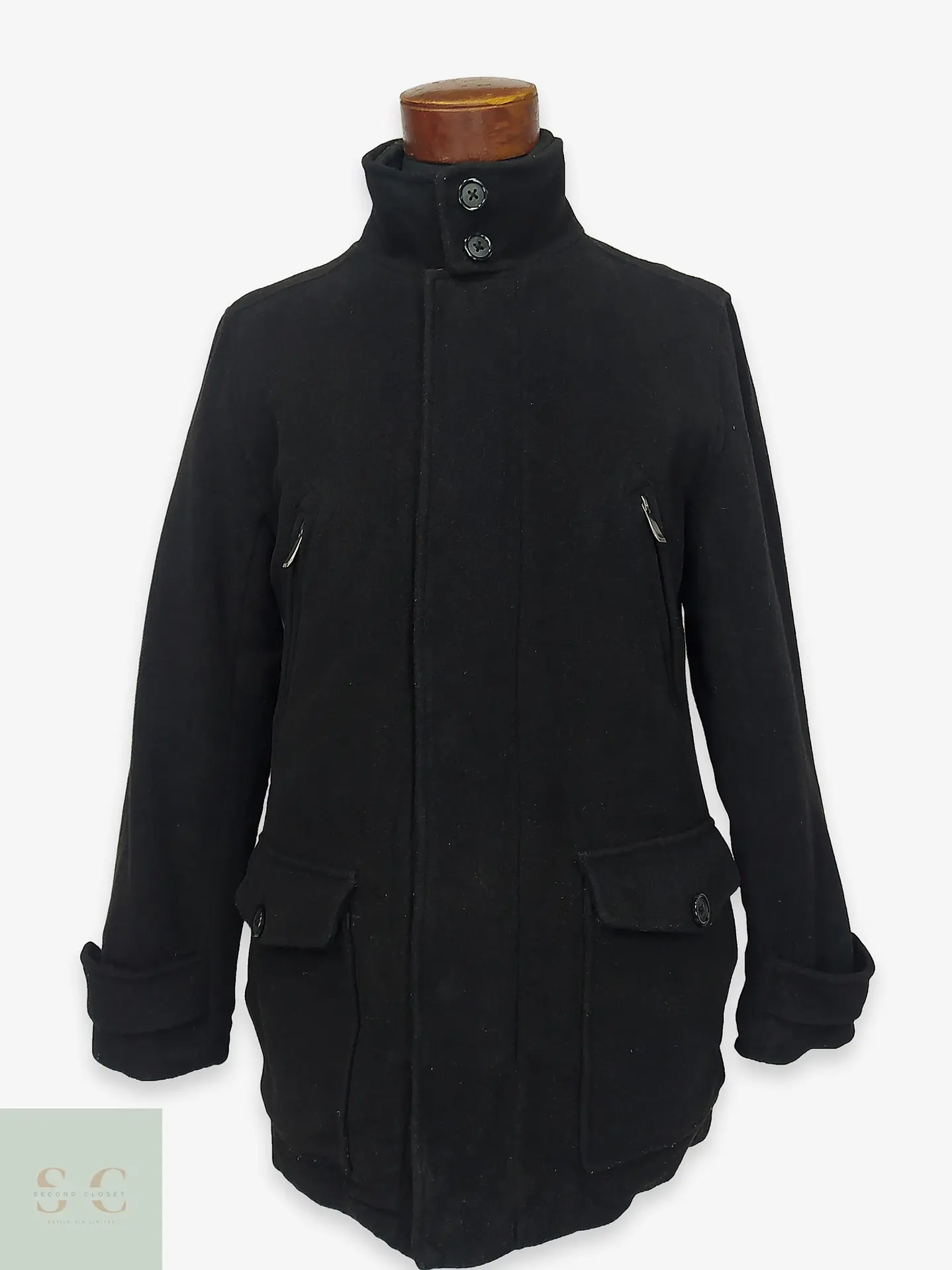 Chaquetón Urbano de Paño Negro con Cuello Chimenea Covington Talla S 1