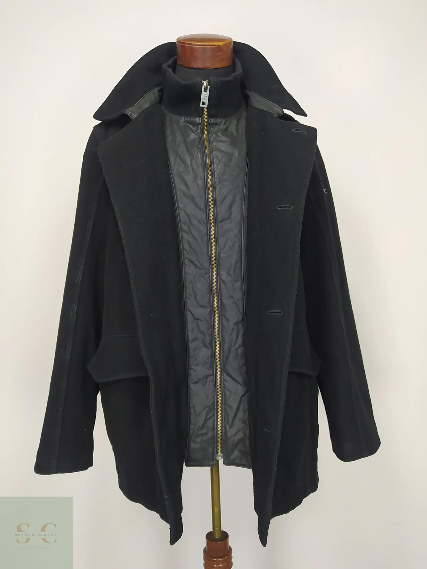 Chaquetón Utilitario de Paño Negro Camel Active Talla SM 5