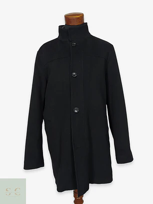 Abrigo Negro de Paño con Cuello Chimenea Christian Berg Talla M