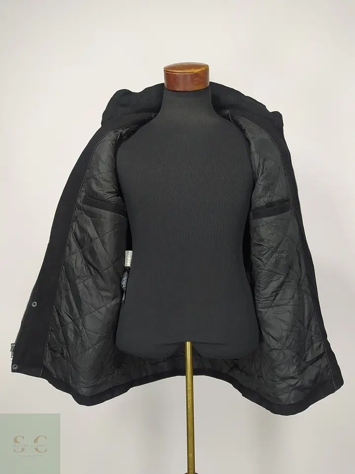 Chaquetón Estilo Utilitario con Capucha y Doble Cuello Guess Talla S 7