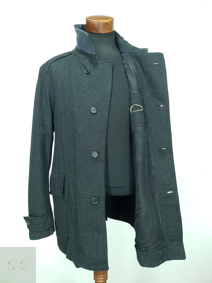 Abrigo Estructurado de Paño Microtexturado con Cuello Stand-Up BOSS Hugo Boss Talla XL 3