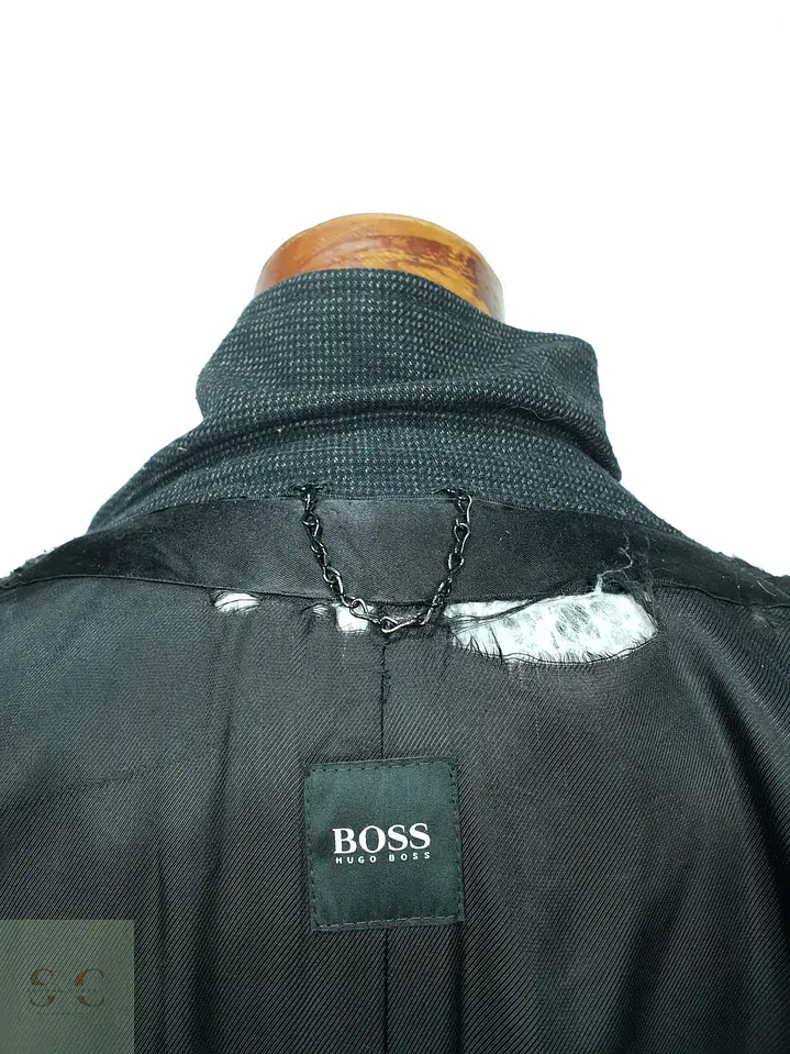 Abrigo Estructurado de Paño Microtexturado con Cuello Stand-Up BOSS Hugo Boss Talla XL 5