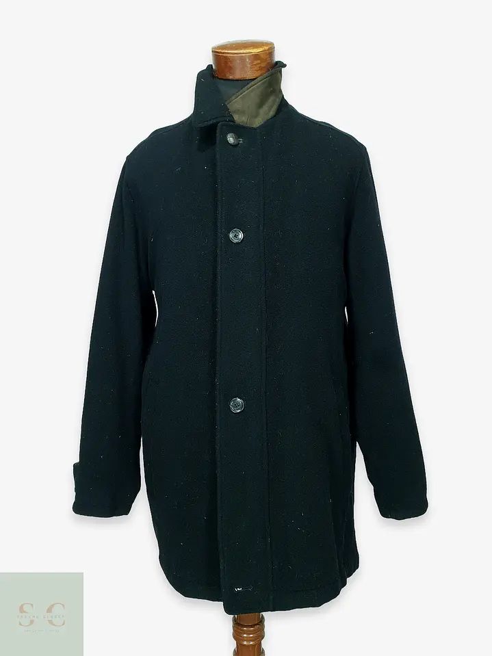 Abrigo Estructurado de Paño con Cuello Alzado Contrastante Jupiter Talla LXL 1