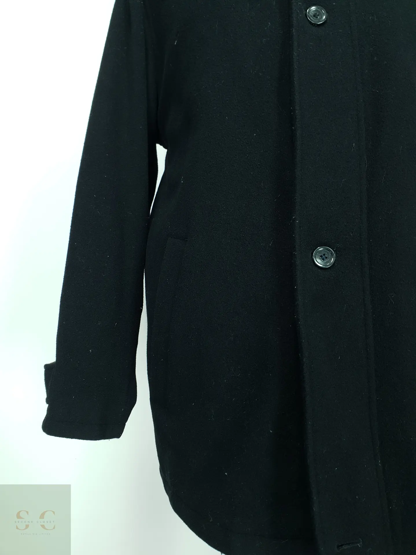 Abrigo Estructurado de Paño con Cuello Alzado Contrastante Jupiter Talla LXL 3