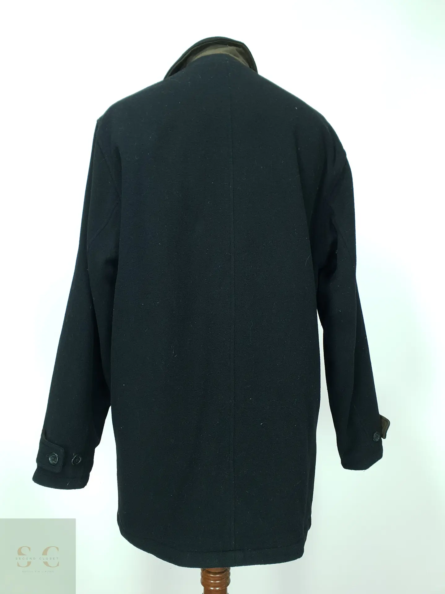 Abrigo Estructurado de Paño con Cuello Alzado Contrastante Jupiter Talla LXL 8