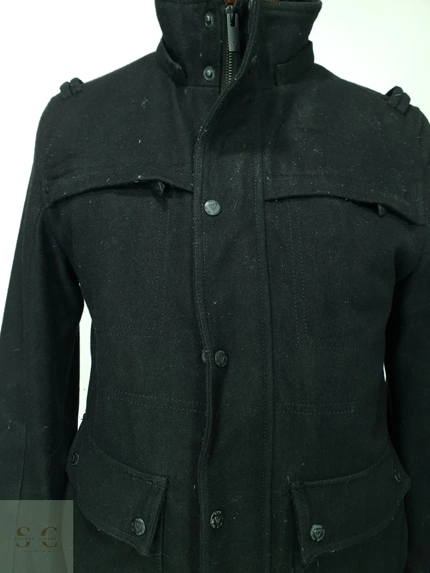 Chaqueta Corta de Paño Militar con Cuello Alto Guess Talla SM 4