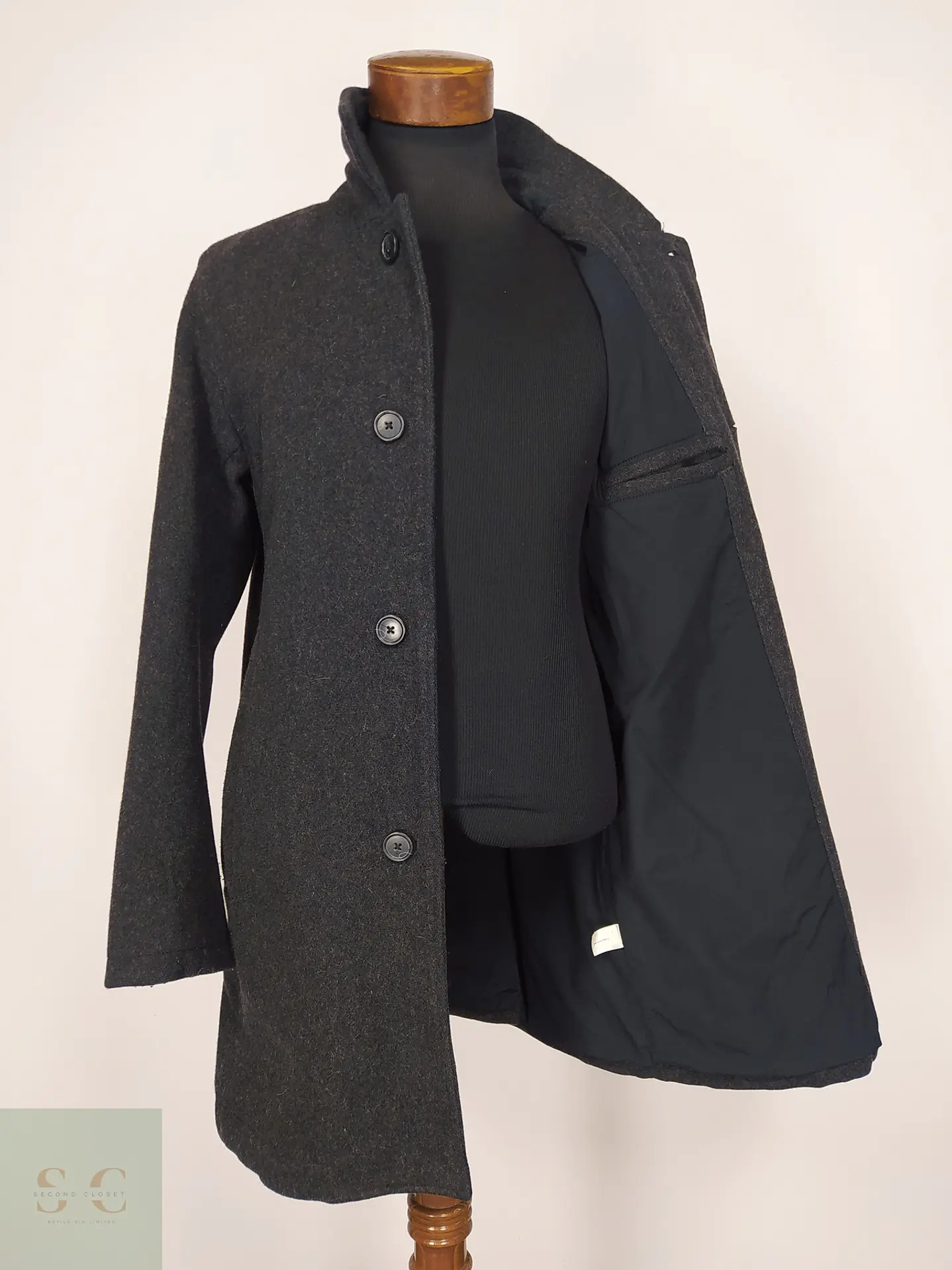 Sobretodo Minimalista de Paño de Lana Gris Plomo Gap Talla SM 5