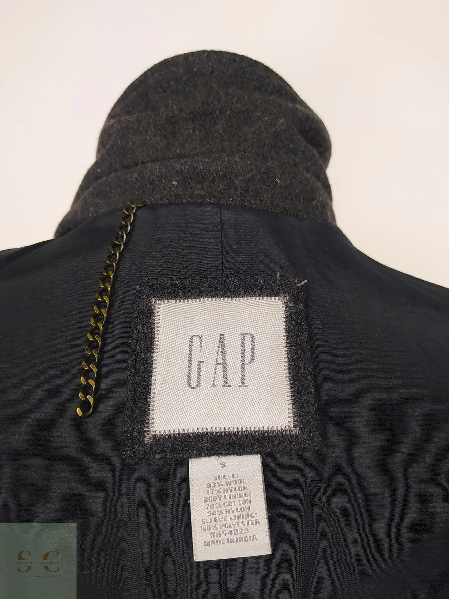 Sobretodo Minimalista de Paño de Lana Gris Plomo Gap Talla SM 9