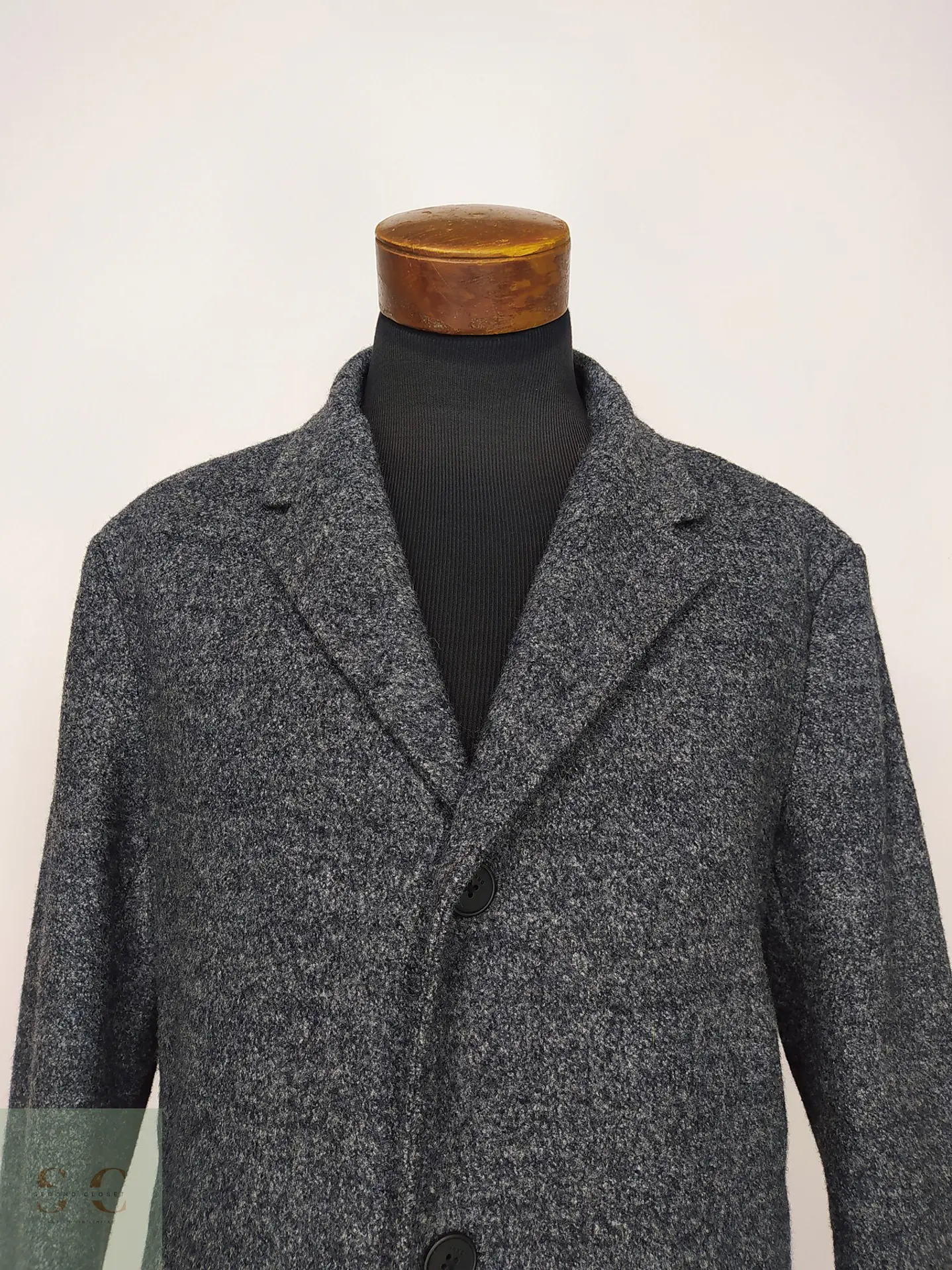 Abrigo Recto en Paño Texturizado Melange DKNY Talla L 4