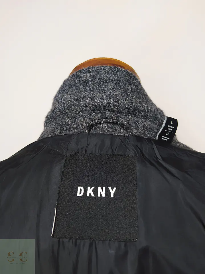 Abrigo Recto en Paño Texturizado Melange DKNY Talla L 9