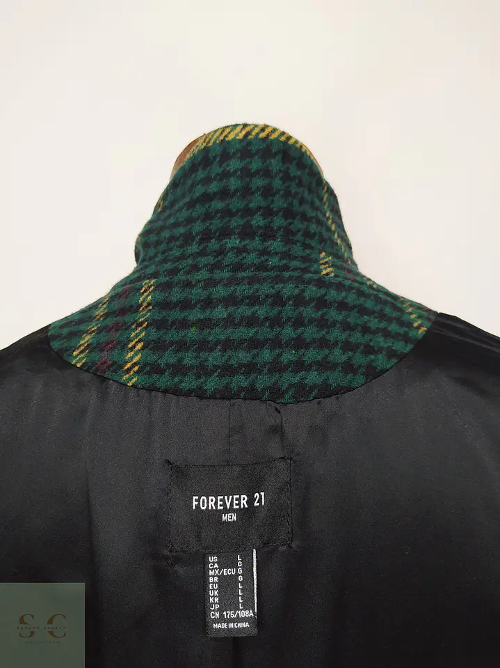 Abrigo Largo en Paño Tartán Verde con Solapa Clásica Forever 21 Men Talla ML 8