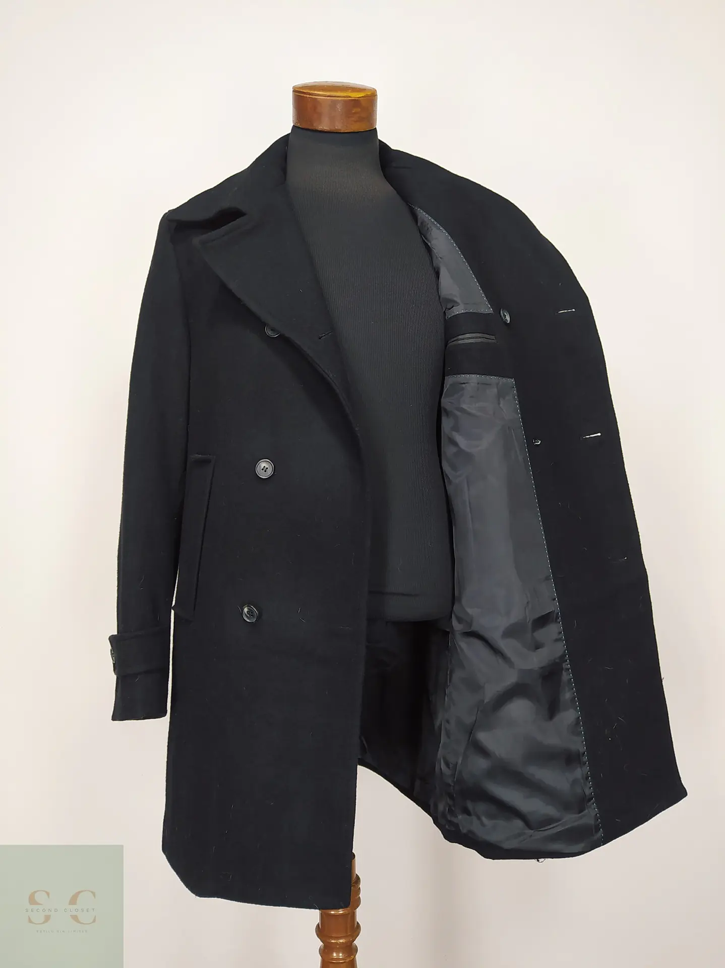 Abrigo Peacoat Cruzado en Paño de Lana Coolwater Talla ML 4