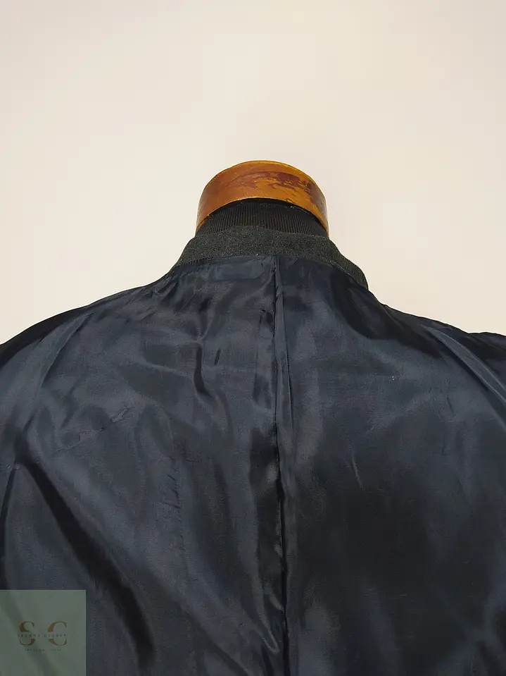 Abrigo Sartorial de Paño en Tono Gris Plomo Mobin Tailor Talla XL 8