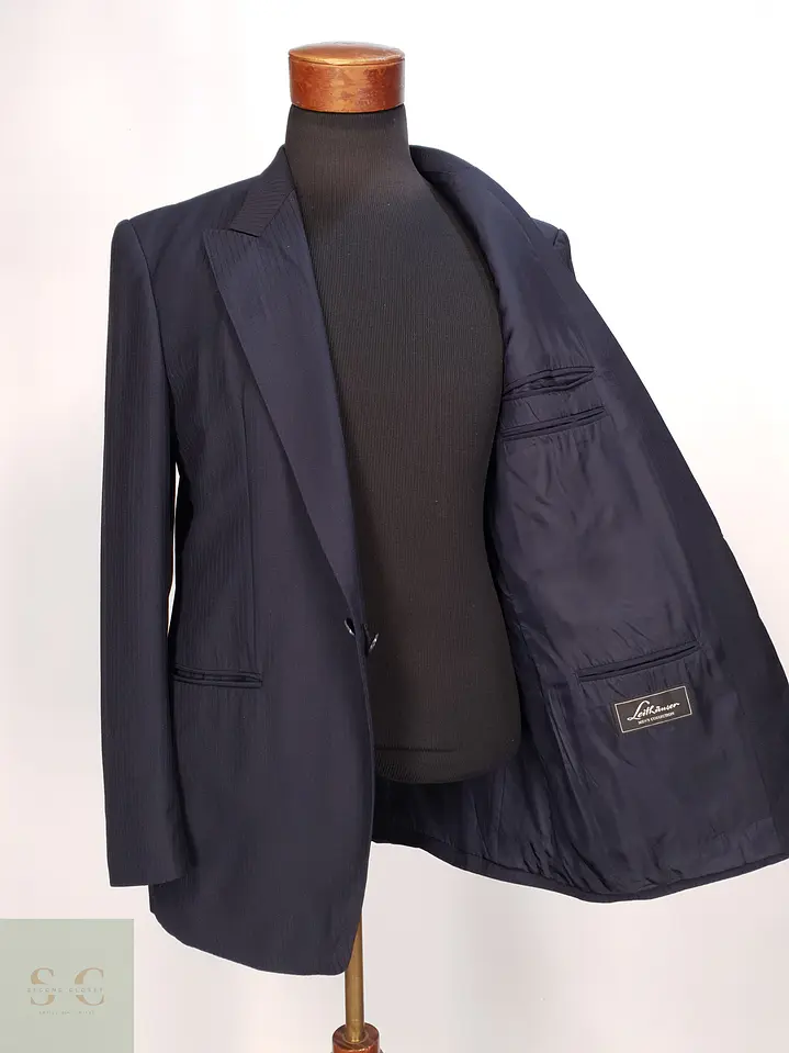 Blazer Diplomático Azul Marino con Solapa de Lanza Leithäuser Talla M 8