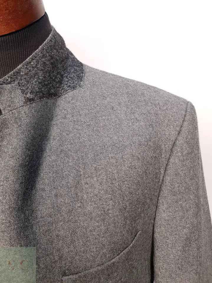 Blazer Clásico en Paño de Lana Virgen con Botones Heráldicos Roy Robson Talla M 6