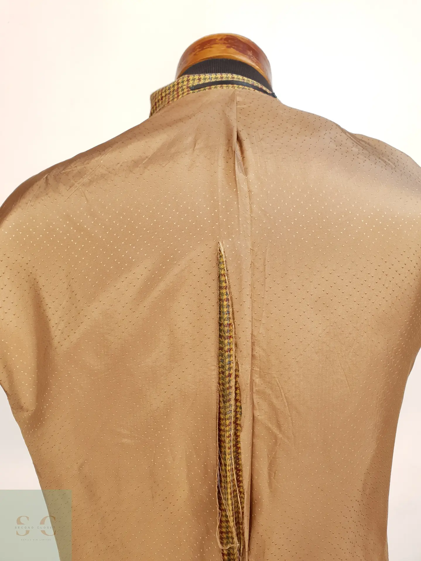 Blazer Clásico en Pure Cashmere Italiano Pata de Gallo Mostaza Talla XXL 8