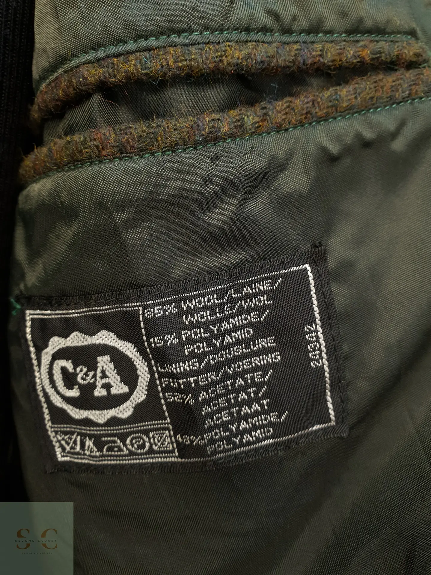 Blazer Clásico en Paño Espigado Verde Militar C&A Talla XL 6