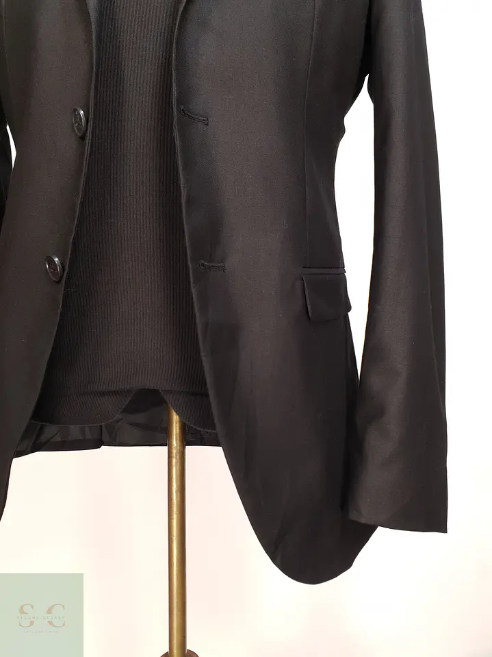 Blazer Moderno de Solapa Delgado y Corte Entallado Selected Homme Talla S 3