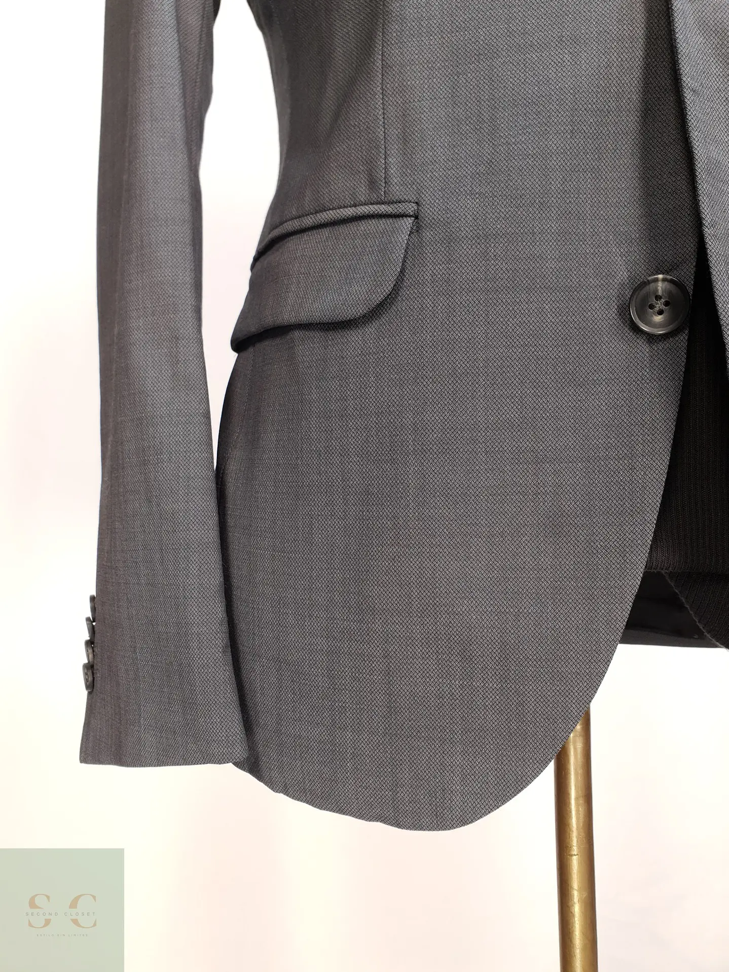Blazer Slim Fit en Paño Micro-Texturado Gris Plomo CG Club of Gents Talla S 2