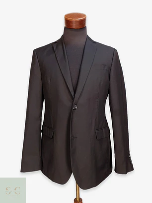 Blazer Monopecho Clásico de Tono Negro Sobrio Angelo Litrico Talla M