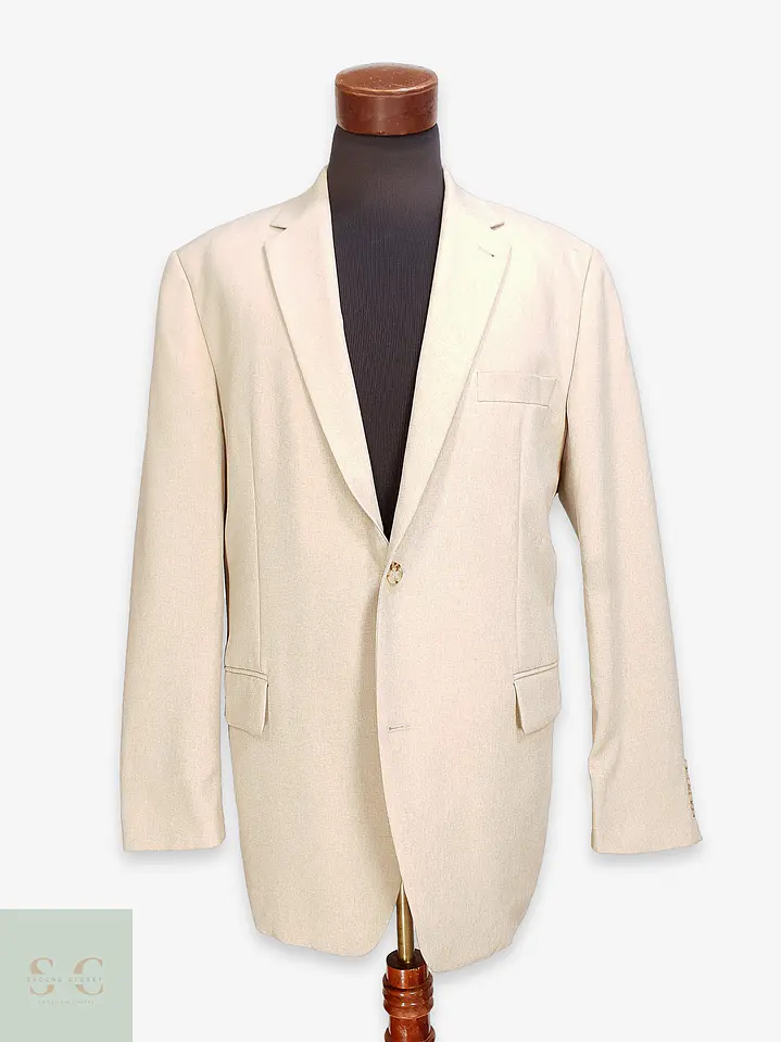 Blazer Estructurado Tono Beis de Solapa Muesca C.A.N.D.A Collection at C&A Talla XL 1