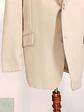 Blazer Estructurado Tono Beis de Solapa Muesca C.A.N.D.A Collection at C&A Talla XL - Miniatura 2