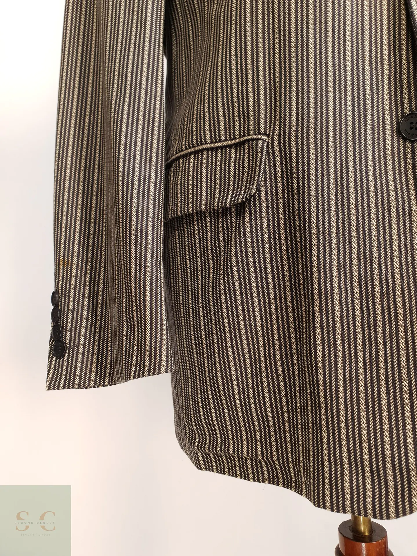 Blazer Estructurado de Tejido Listado Bicolor Alba Moda Talla ML 2