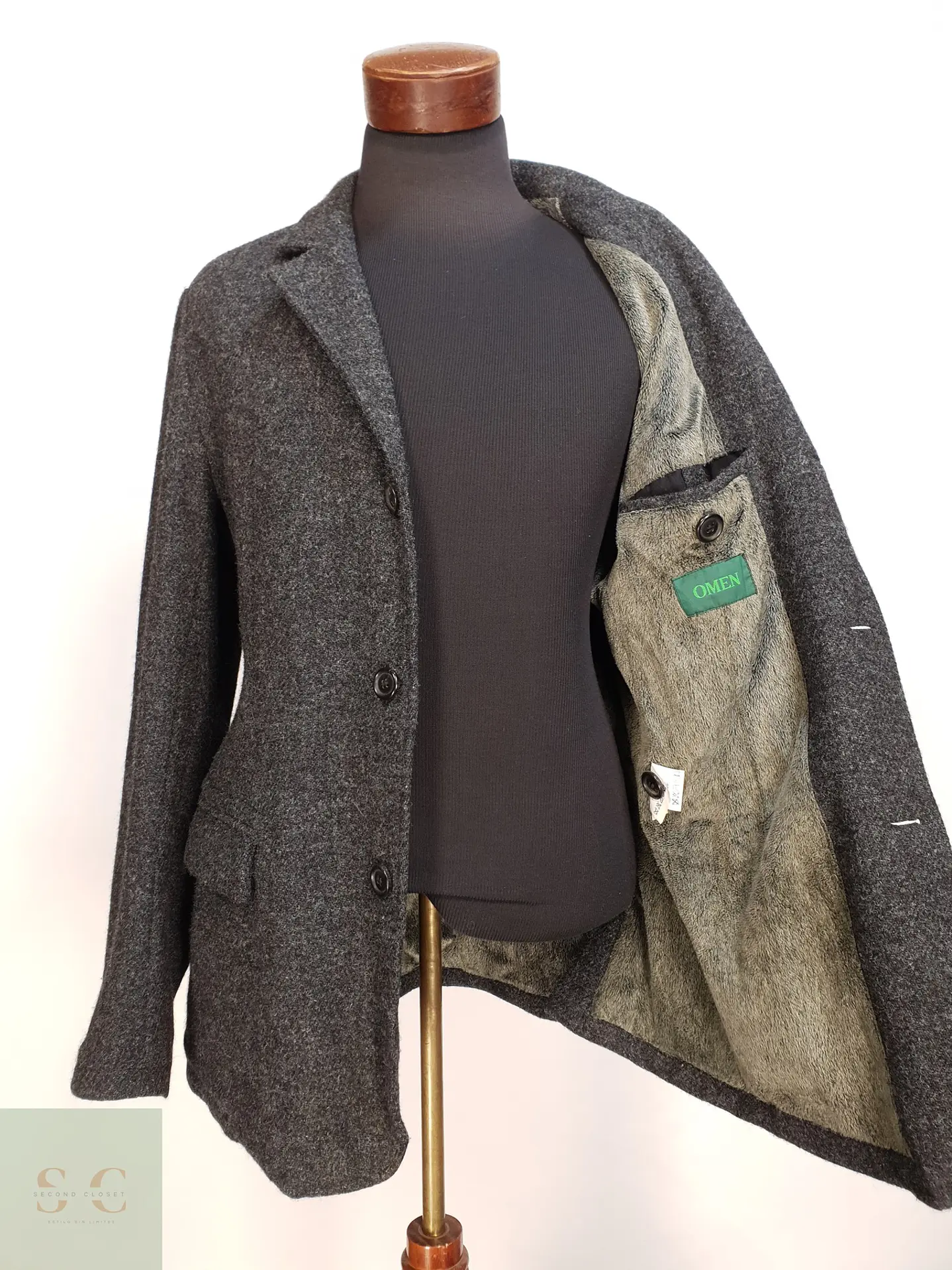 Chaqueta de Paño Estructurada con Forro Térmico OMEN Talla L 8