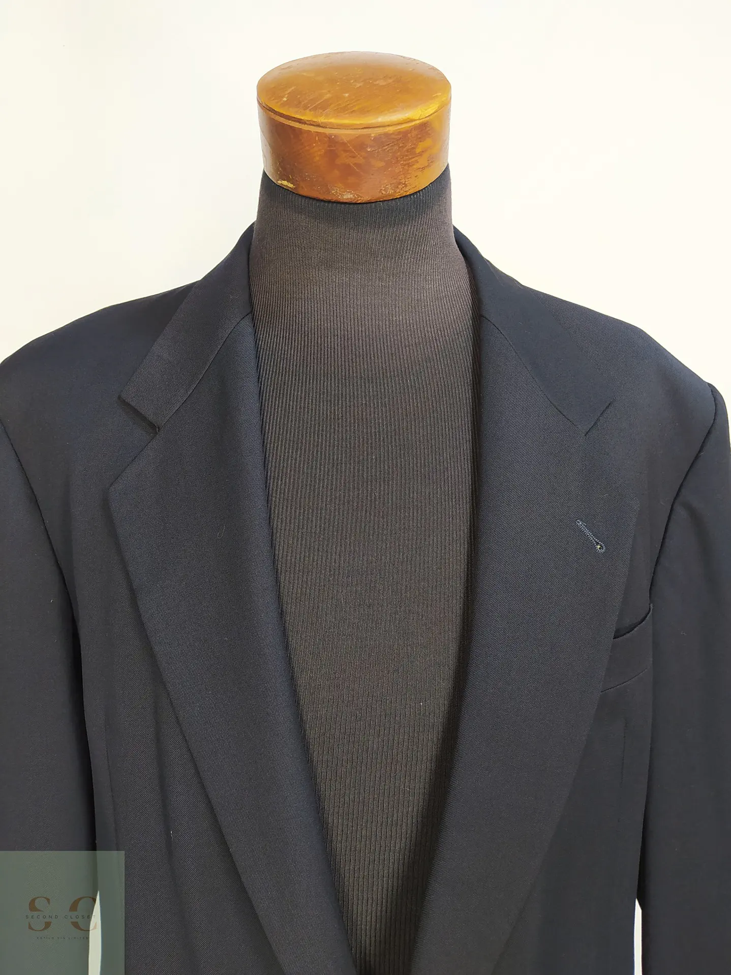 Blazer Marino Clásico en Lana Virgen con Botones Dorados Braun Hamburg Talla XXL 3