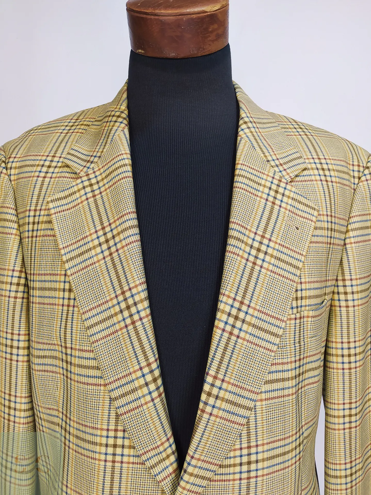 Blazer de Paño de Lana Virgen con Patrón de Cuadros Mostaza Talla L 4