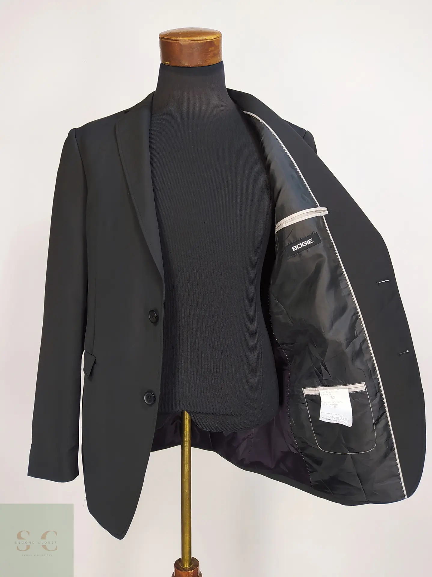 Blazer Negro Slim Fit de Botonadura Sencilla Bogie Talla M 7