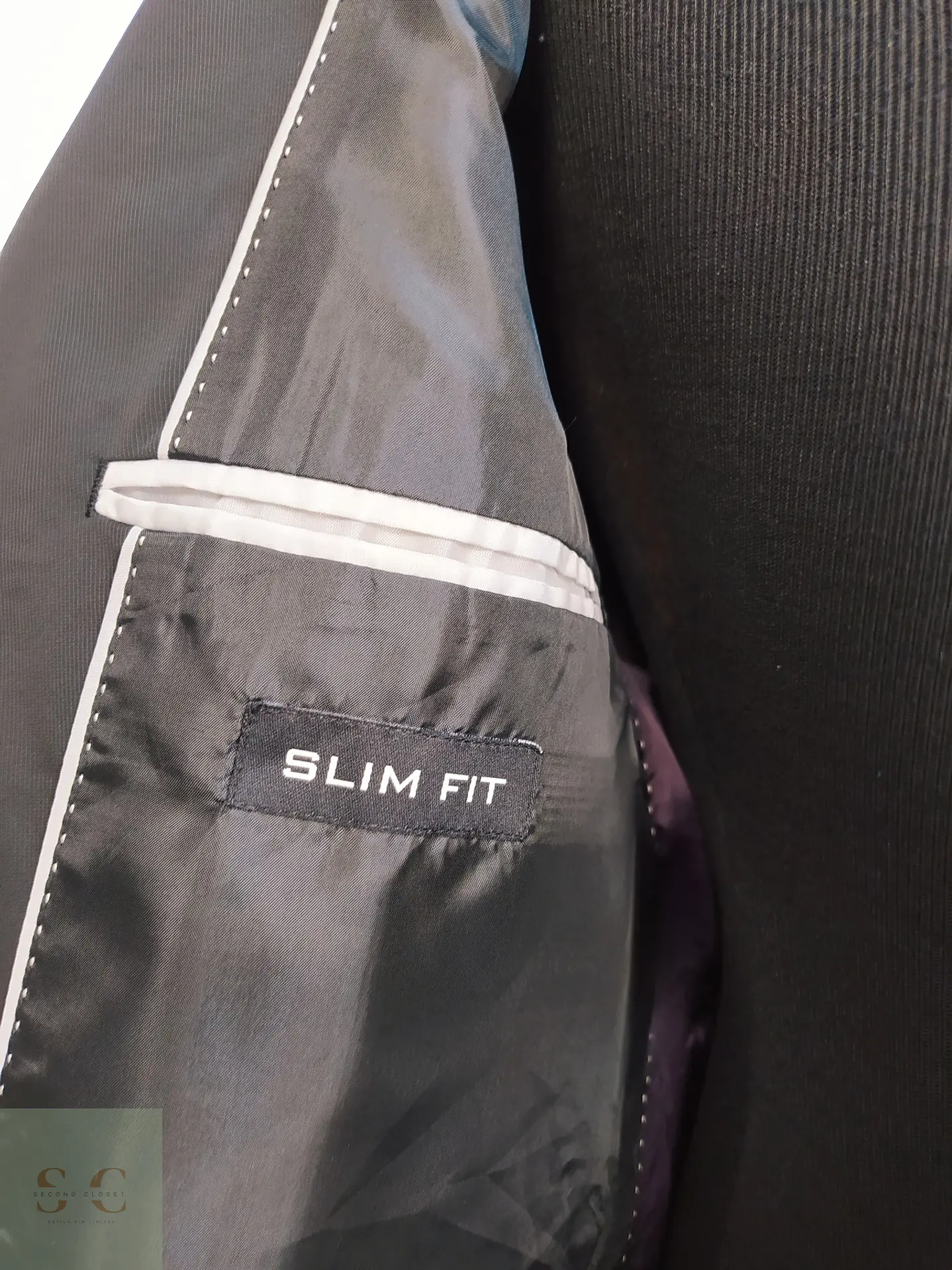 Blazer Negro Slim Fit de Botonadura Sencilla Bogie Talla M 8