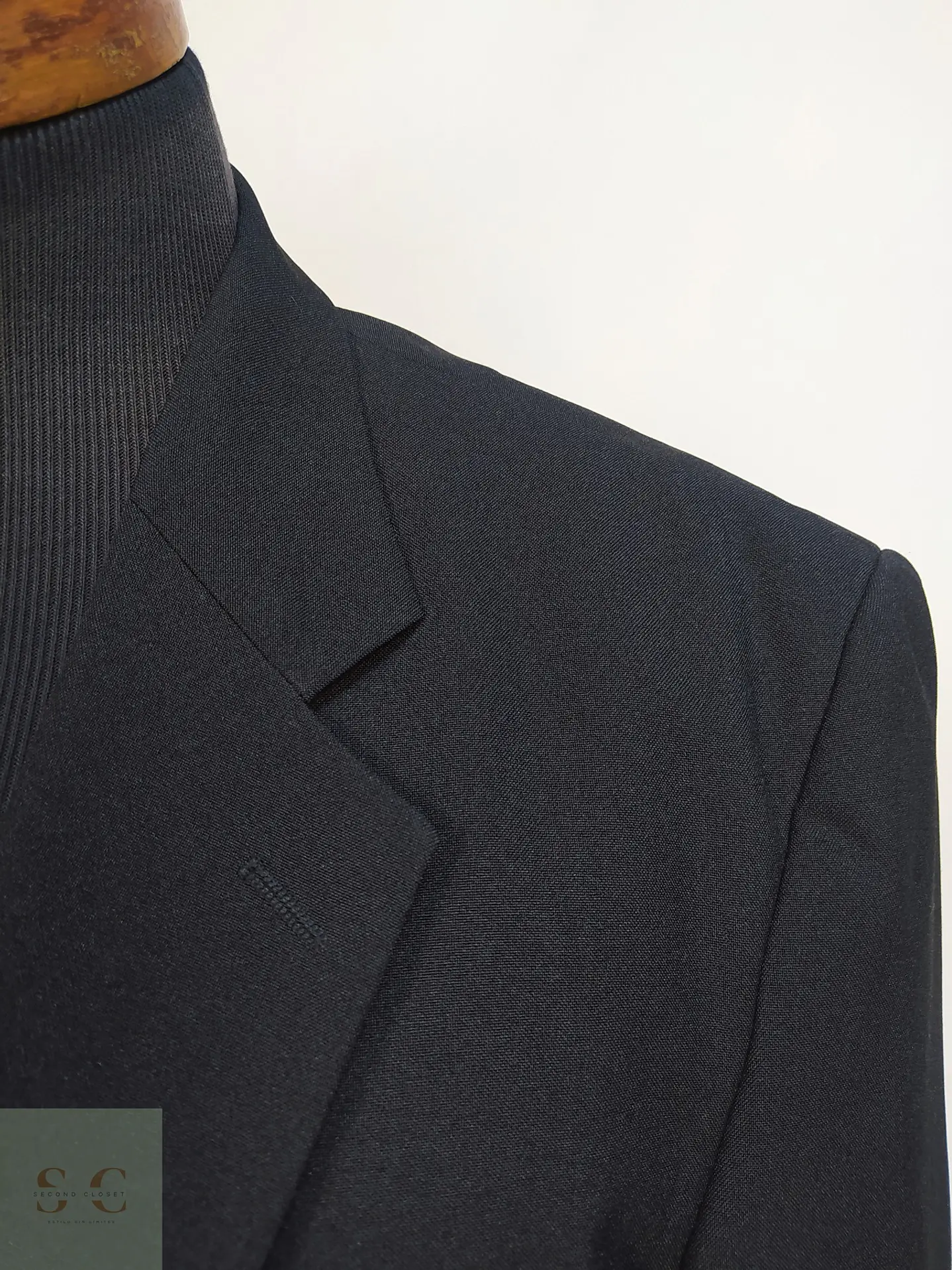 Blazer Clásico de Sastrería Monobotonadura en Negro Formal Talla L 5
