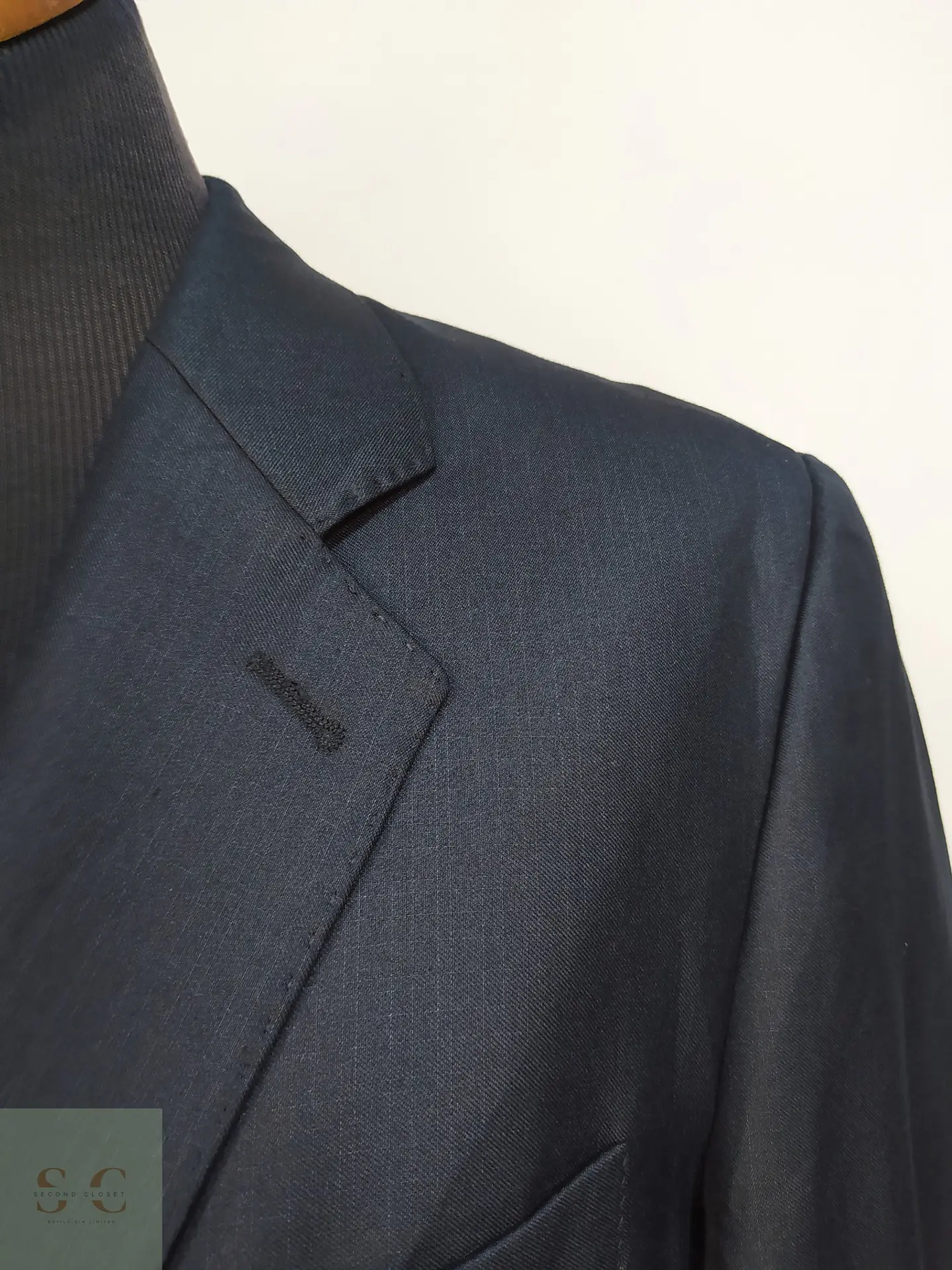 Blazer de Paño Satinado Plomo Metalizado Guittard Talla M 4