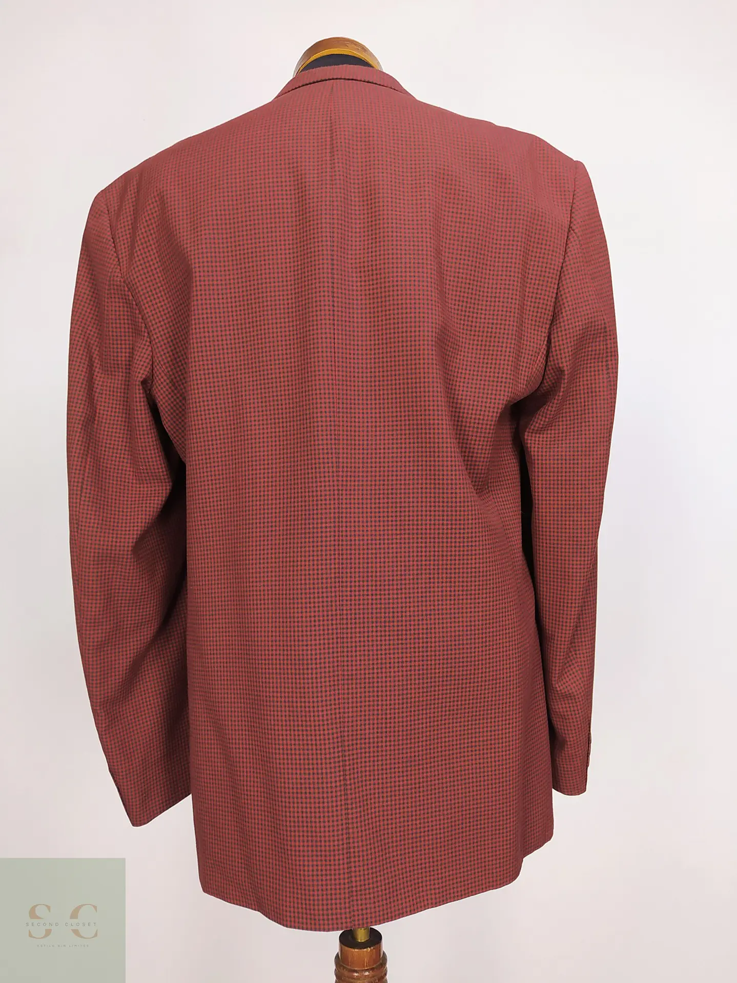 Blazer Vintage de Microcuadros Tono Burdeos Talla L 8