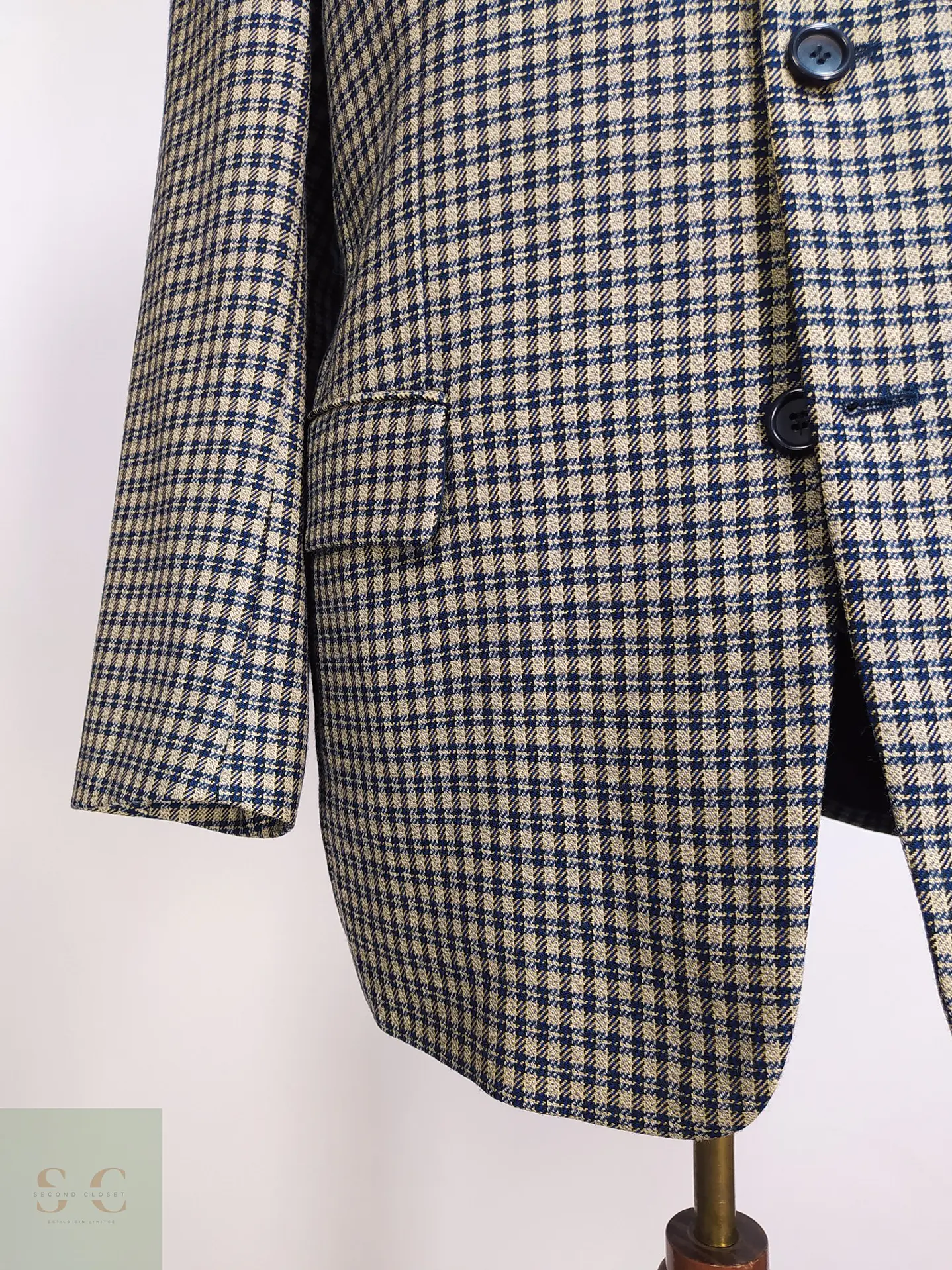Blazer Estructurado a Cuadros Micro-Houndstooth en Lana Virgen Mario Barutti Talla ML 2
