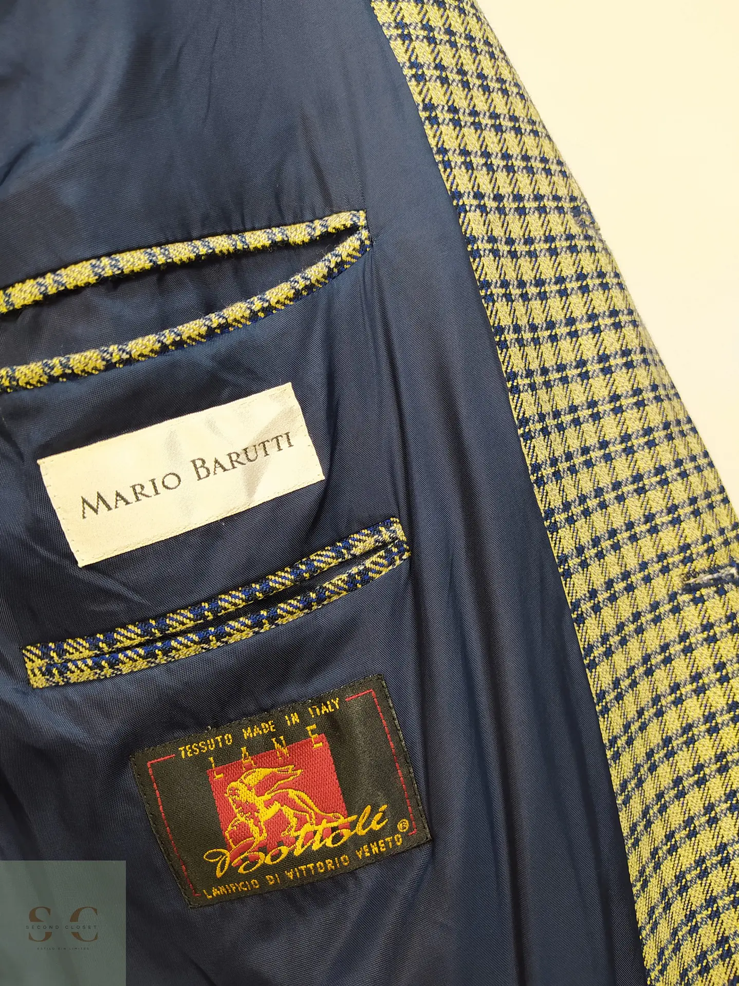 Blazer Estructurado a Cuadros Micro-Houndstooth en Lana Virgen Mario Barutti Talla ML 5