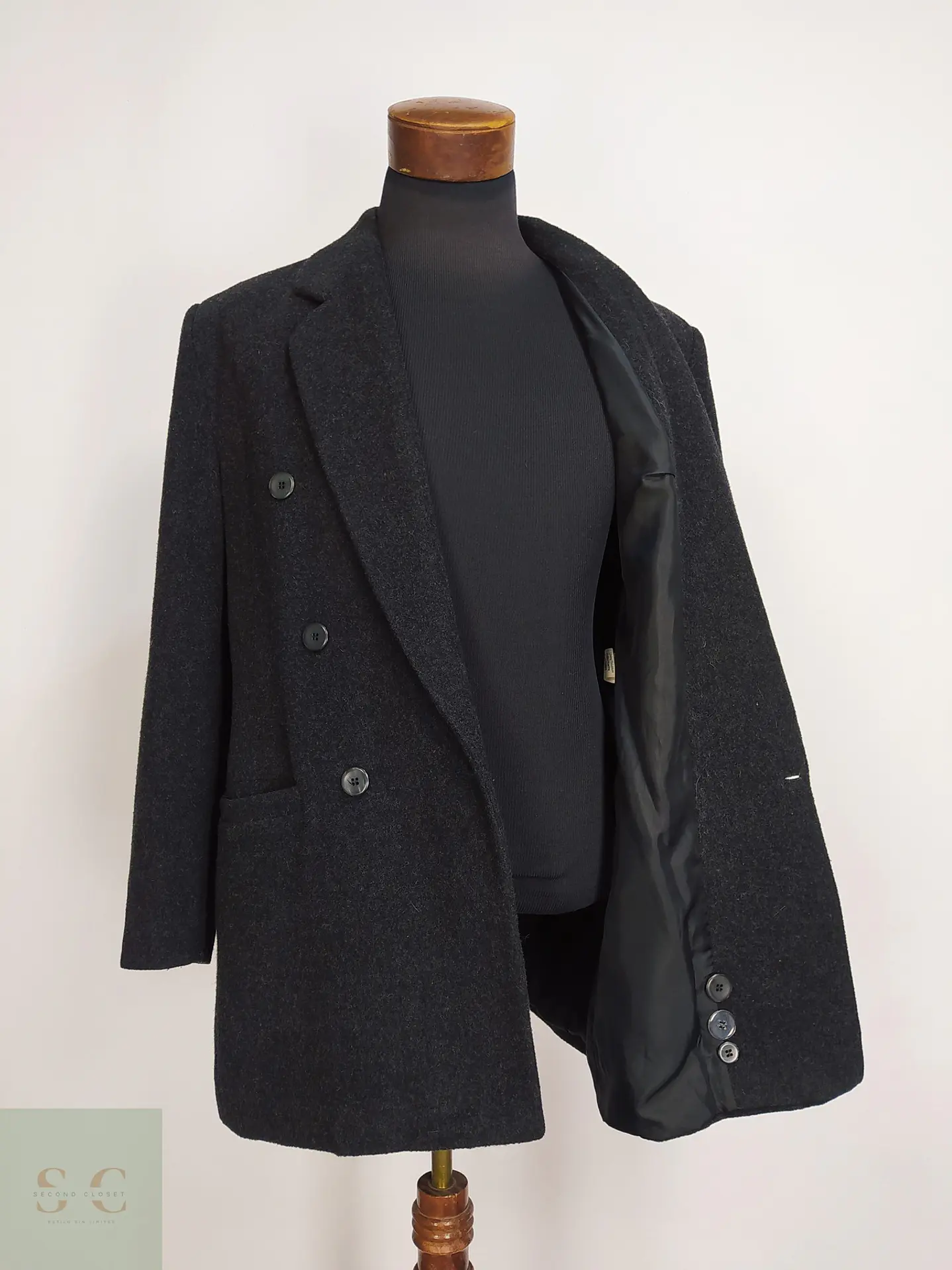 Blazer Cruzado Oversize en Paño Texturizado Talla L 7