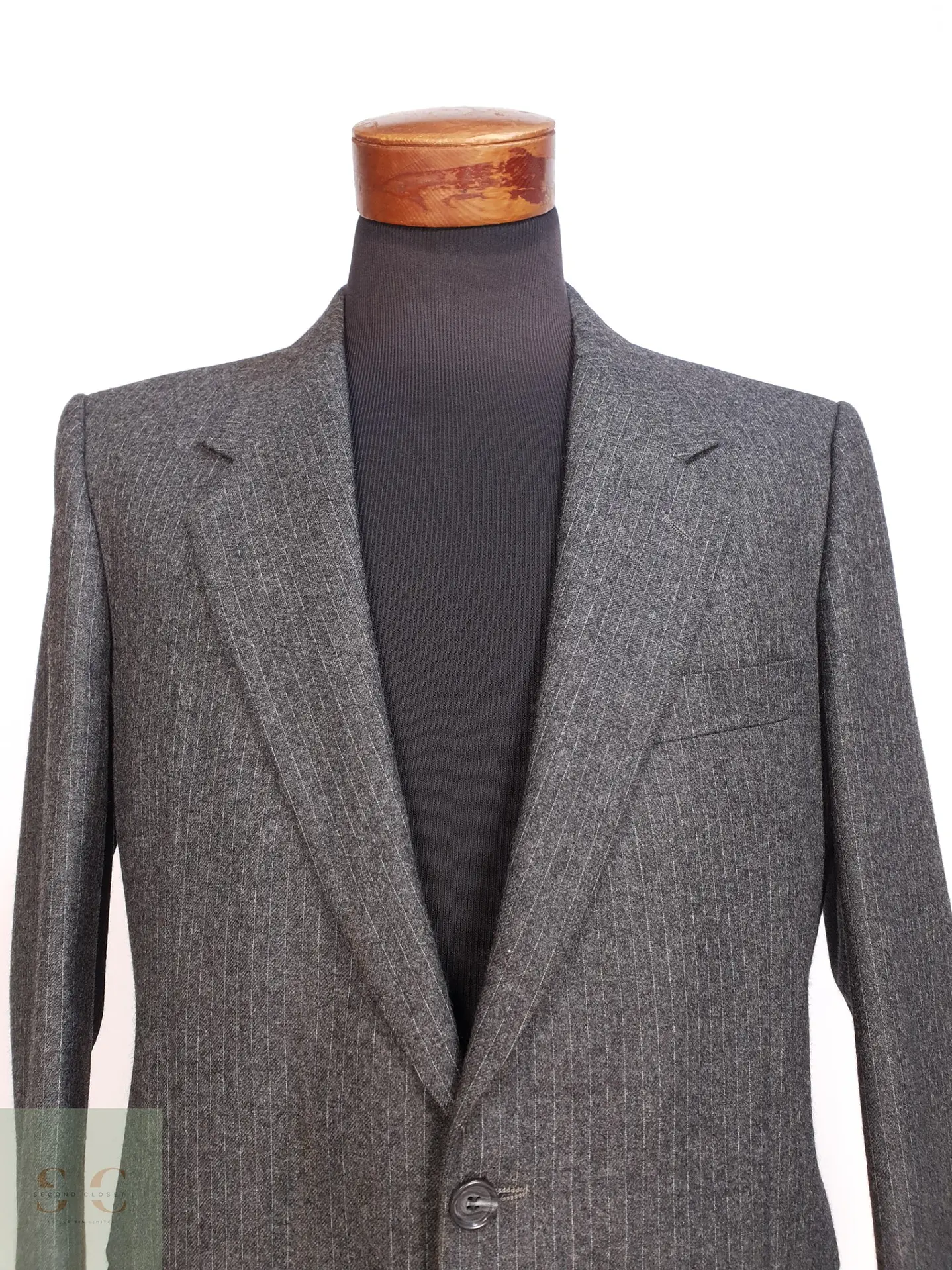 Blazer Vintage de Paño Gris Pinstripe en Lana Virgen Talla M 4
