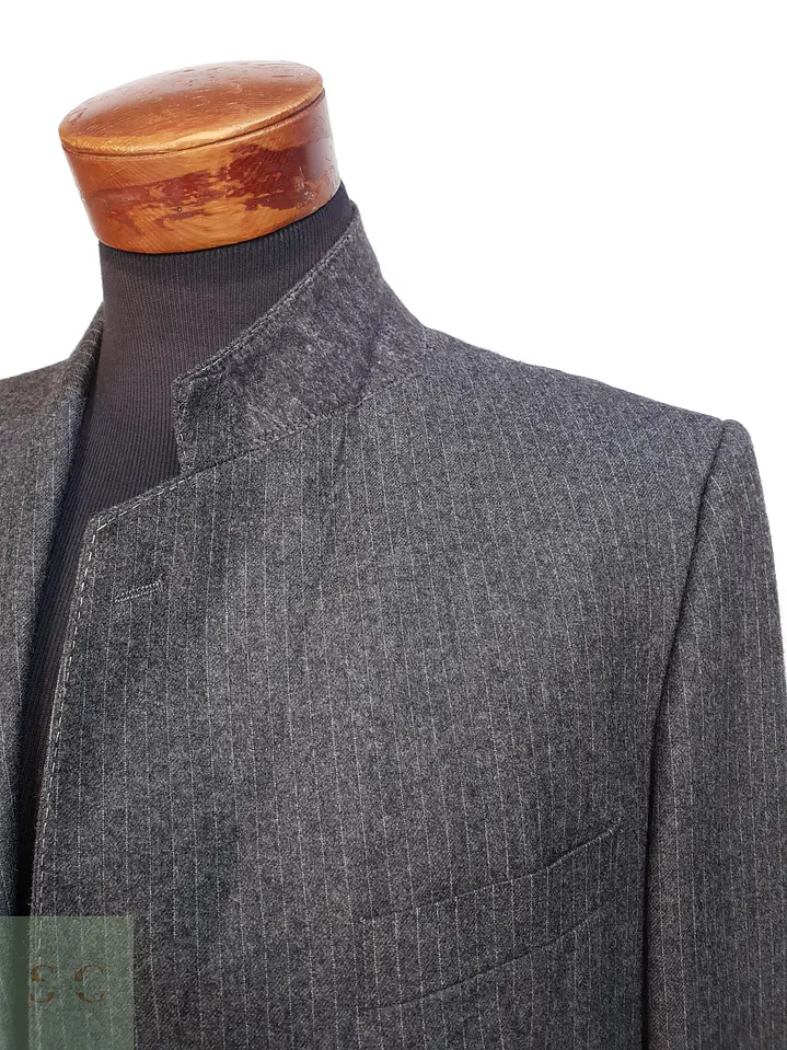 Blazer Vintage de Paño Gris Pinstripe en Lana Virgen Talla M 6