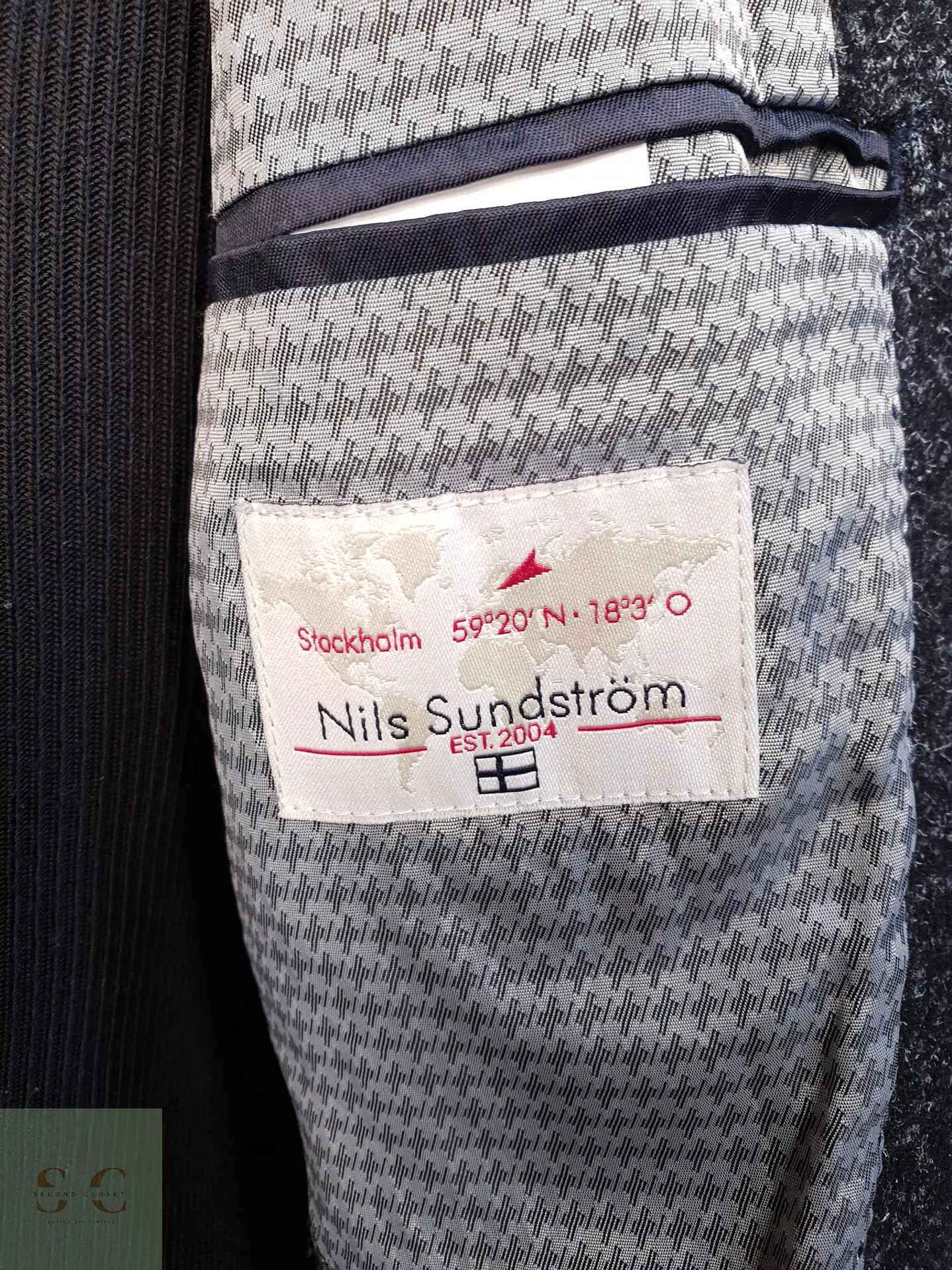 Blazer Desestructurado de Paño Jaspeado con Bolsillos de Parche Nils Sundström Talla SM 5