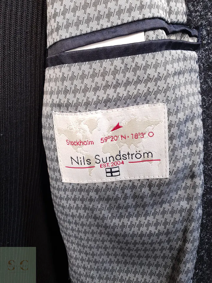 Blazer Desestructurado de Paño Jaspeado con Bolsillos de Parche Nils Sundström Talla SM 5