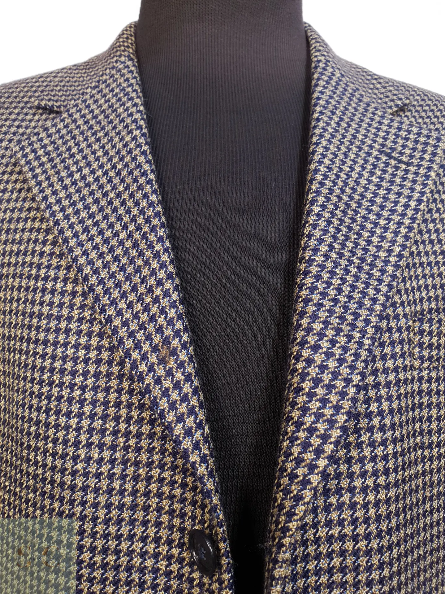 Blazer Clásico en Paño Micro-Check Azul y Dorado Talla XL 5
