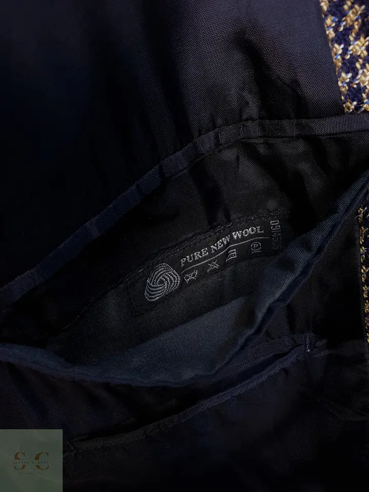 Blazer Clásico en Paño Micro-Check Azul y Dorado Talla XL 6
