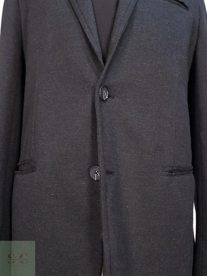 Blazer Moderno Texturizado de Punto en Tono Negro TOM Talla XL 3