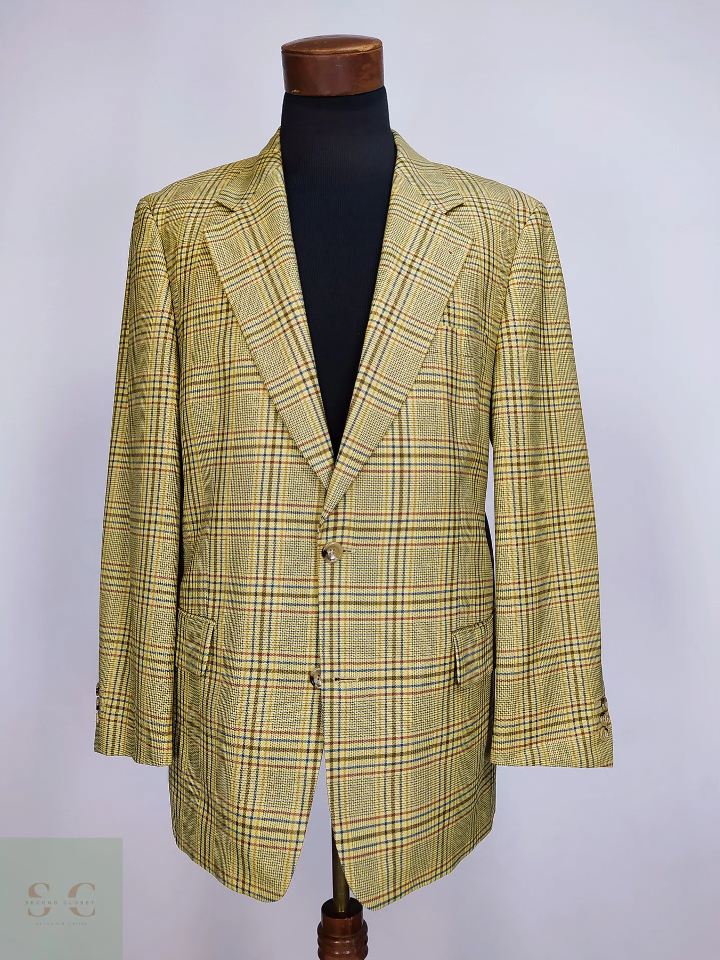Blazer Clásico en Paño Pura Lana con Tramado Plaid Talla L 2