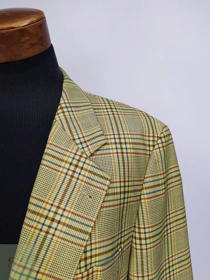 Blazer Clásico en Paño Pura Lana con Tramado Plaid Talla L 6